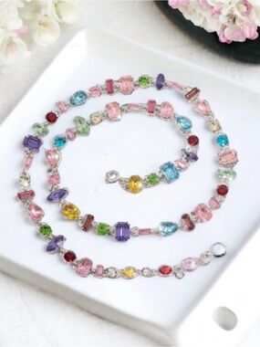 White Gold Plated Multicolour Crystal Link Necklace –Statement. New.